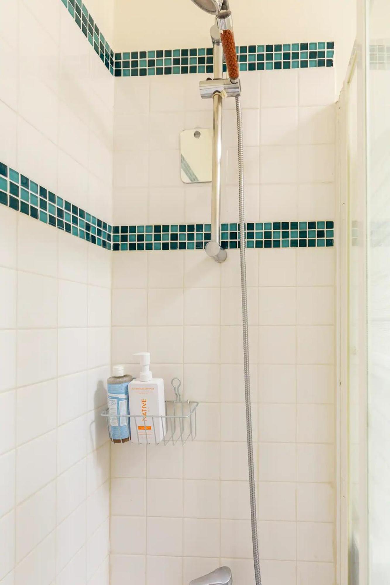 Chambre 2 Pers, Repas Et Taxi Cdg Extra Aulnay-sous-Bois Εξωτερικό φωτογραφία